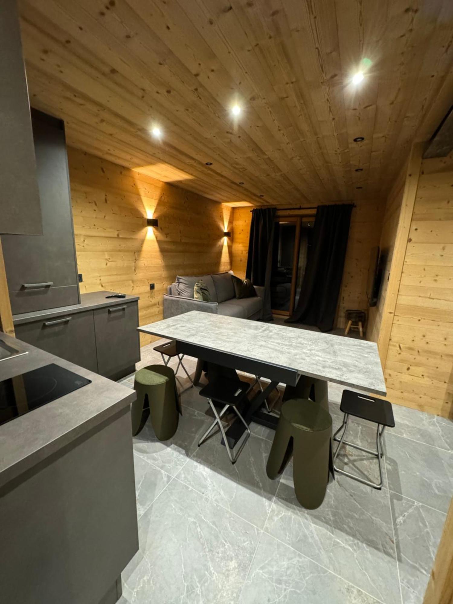 Appartement Familiale Residence Les Vans Recoin 1650 Chamrousse Exterior photo